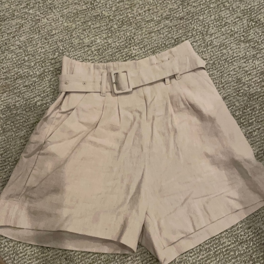 High waisted A&F shorts